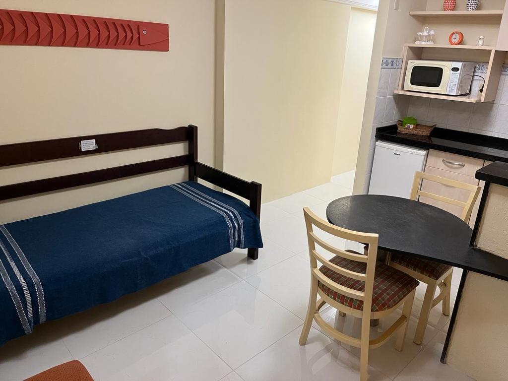 Boa Viagem Flat 50 Mts Do Mar ! Portaria 24hs *